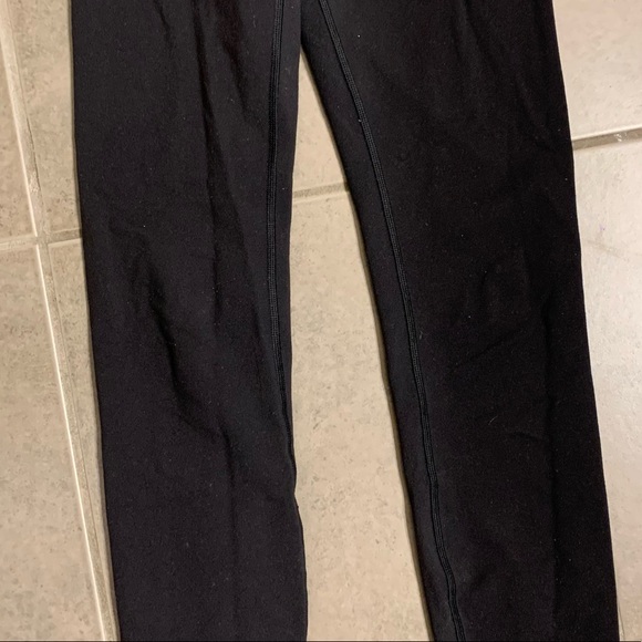 Lululemon Wunder Under Leggings - Picture 7 of 10